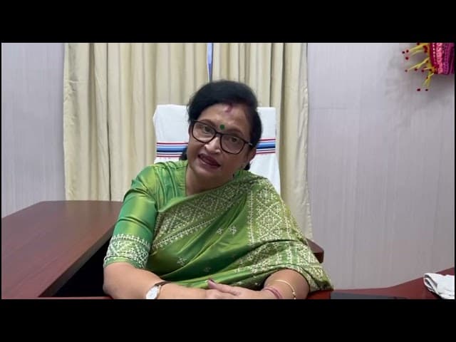 জল নিয়ে জলকেলি !!