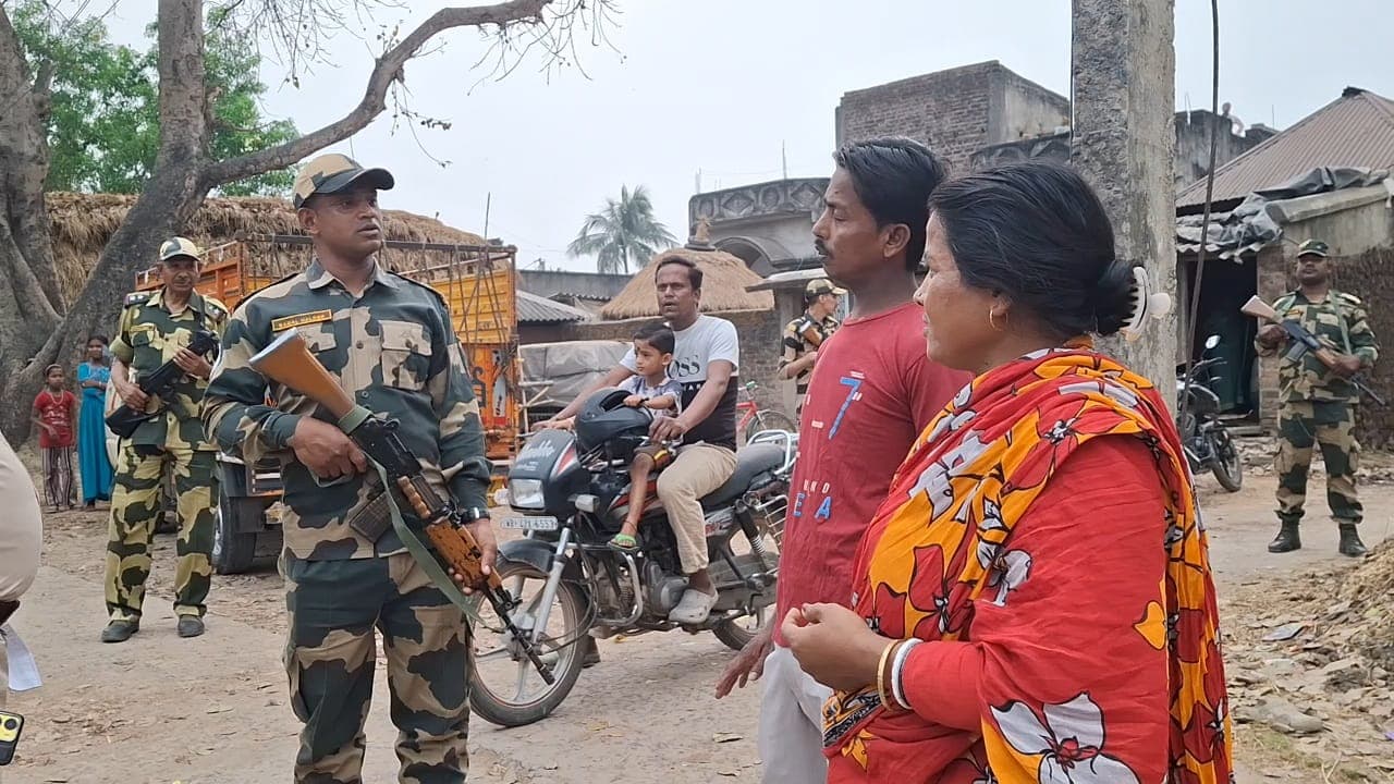 ভোটের ফলের পরও রাজ্যে কেন্দ্রীয় বাহিনী